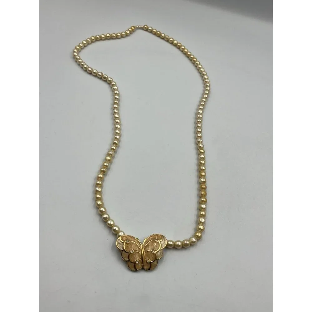 VINTAGE Kenneth Jay Lane KJL for Avon Pearl Enamel Crystal Butterfly Necklace - Picture 4 of 16